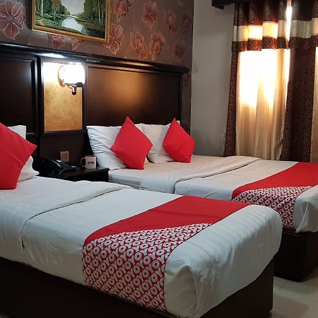 Oyo 491 Rahab Hotel Дубай Екстериор снимка